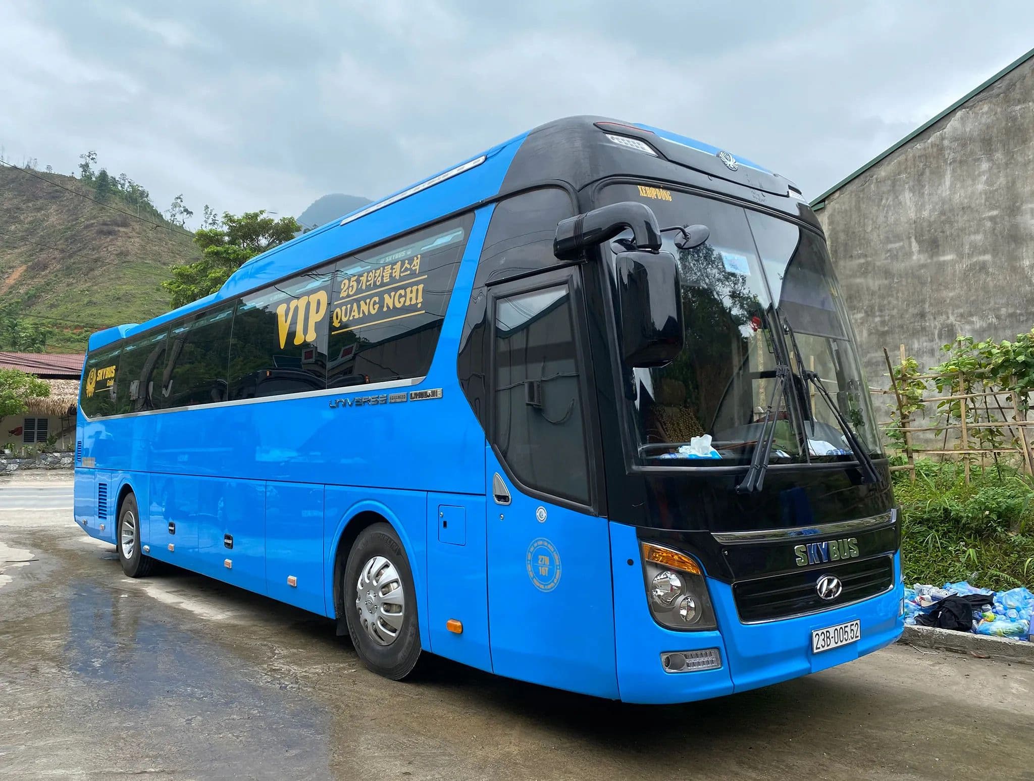 Quang Nghi Bus (Hanoi - Ha Giang)