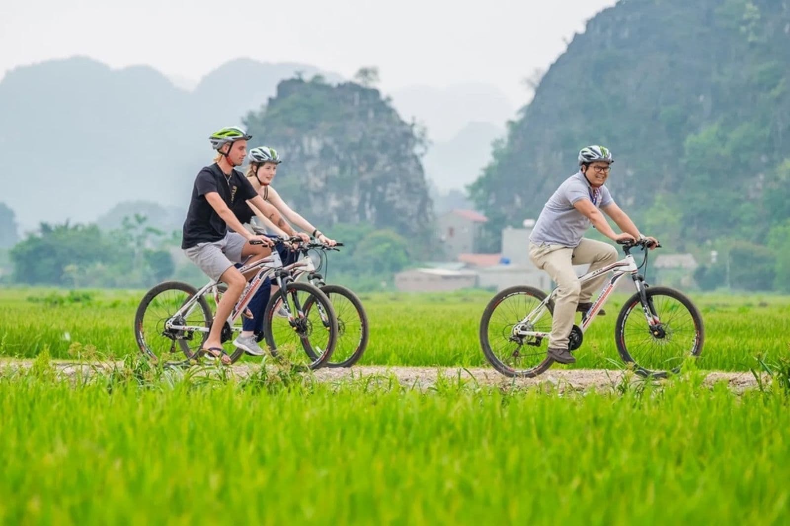 Tam Coc Luxury Day Tour by Bicycle