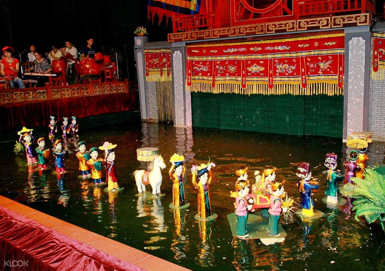 Water Puppet VIP Show & Dinner